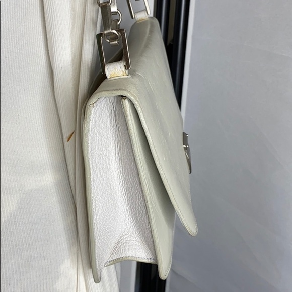 Marc Cross Vintage Smooth Light Grey Leather Bag - Picture 4 of 13